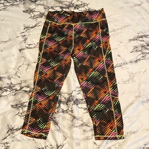 Capri Muti-Neon leggings